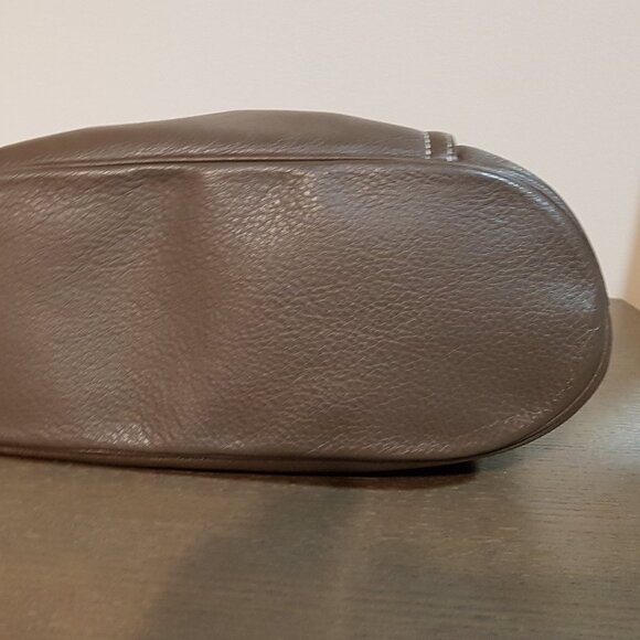 Longchamp Very Soft Thick Leather Bag - Picture 7 of 14